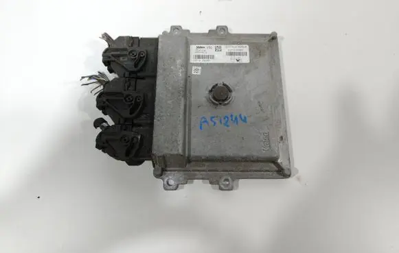 Dacia Sandero Engine control unit/module 237103008R