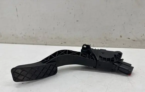 Seat Arona Accelerator throttle pedal 2Q2723503A