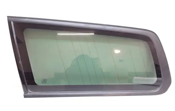 Volvo V70 Rear side window