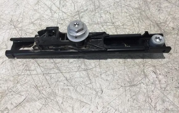 Peugeot Expert Seat belt height adjuster 9811404680 3089286