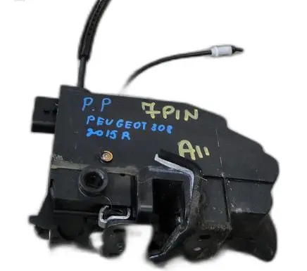 Peugeot 308 Lock set 9807954280