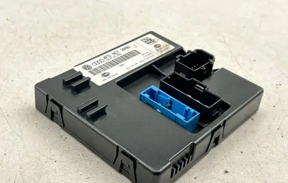Audi A6 S6 C6 4F Light module LCM 4F0907289G