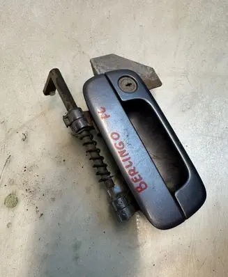 Citroen Berlingo Rear door exterior handle 999