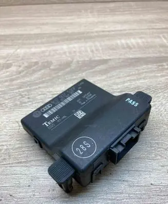 Seat Altea Gateway control module 1K0907530F 1K0907951