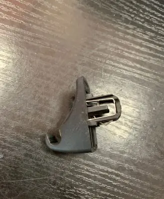 BMW 7 G11 G12 Sun visor clip/hook/bracket 7414429