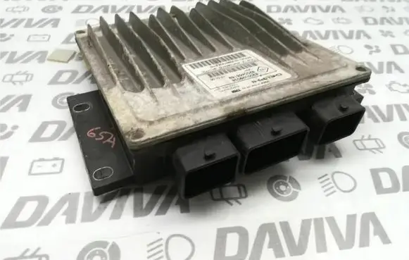 Renault Megane II Engine control unit/module 8200468189 8200399038