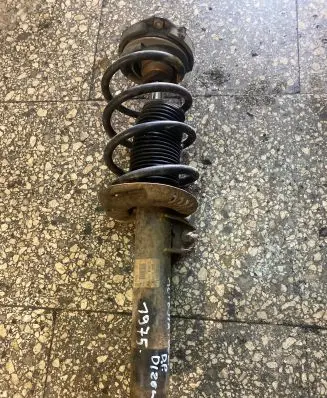 Seat Altea Front shock absorber/damper 1T0413031EJ 4004001067 SE351359103