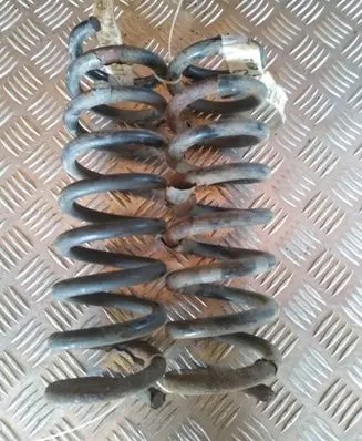 Mercedes-Benz E W210 Rear coil spring