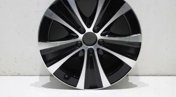 Mercedes-Benz E W212 R18 alloy rim 