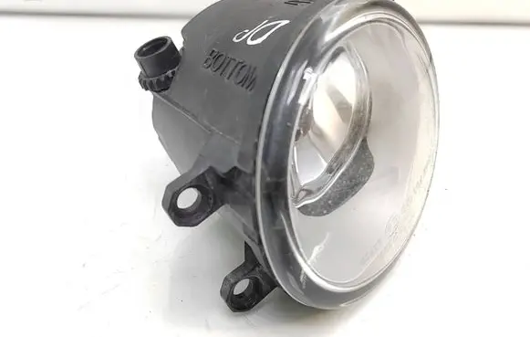 Toyota RAV 4 (XA30) Front fog light 89210656 812100D040 892040224550