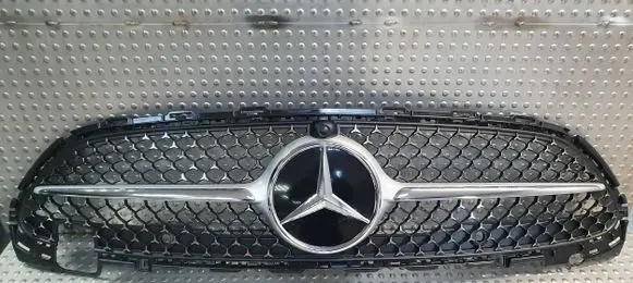 Mercedes-Benz C W206 Front grill A2068882100