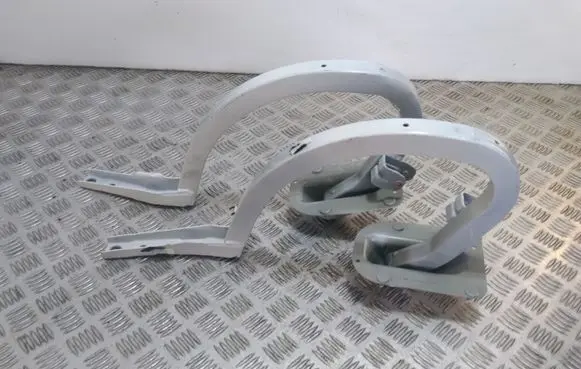 BMW 4 F32 F33 Tailgate/trunk/boot hinge 723482402