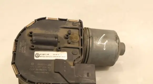 Volkswagen Jetta V Wiper motor 1397220501