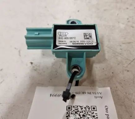 Audi A4 S4 B8 8K Airbag deployment crash/impact sensor 8K0955557C 5WK4380902