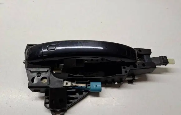 Audi A8 S8 D4 4H Front door exterior handle 4H0837886