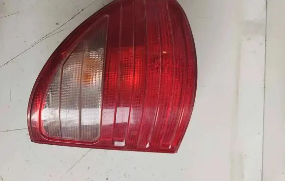 Mercedes-Benz E W210 Rear/tail lights A2108204864