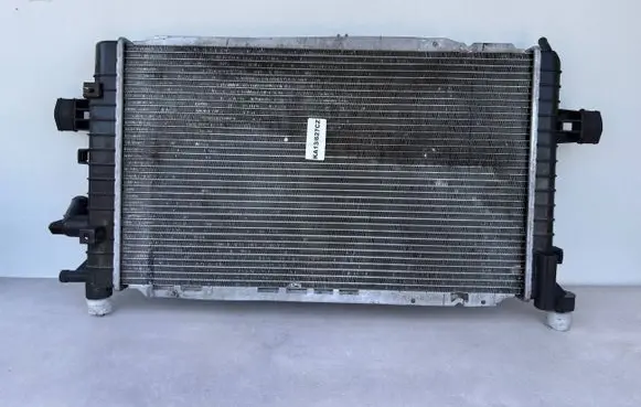 Opel Astra H Coolant radiator 63029A