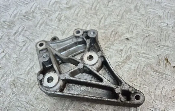 Mini One - Cooper Clubman R55 A/C compressor mount bracket 7548914 V754891480