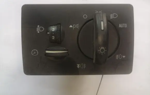 Ford Focus Light switch 7M5T13A024DA 7M5T13A024