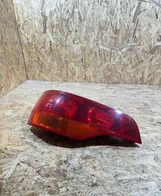 Audi Q7 4L Tailgate rear/tail lights 4L0945093 027330102
