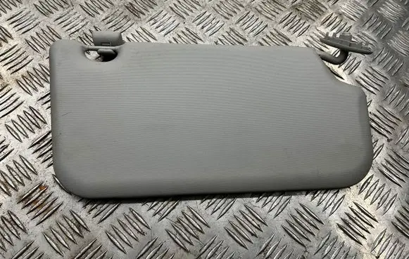 Ford Mondeo MK IV Sun visor