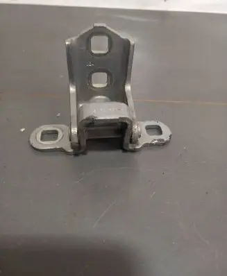 Renault Megane II Rear door upper hinge 029139F