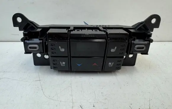 Lexus RX V Seat heating switch 8475248080
