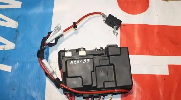 Volvo S60 Fuse box set 31433040