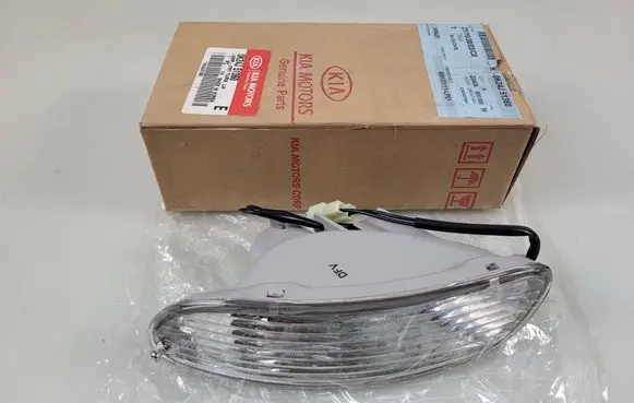KIA Sephia Front bumper turn signal 0K24J-51360 0K24J51360 0K240-51050