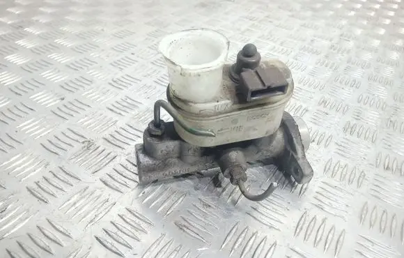 Nissan Primera Master brake cylinder 221578