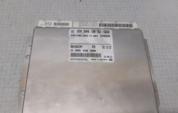 Mercedes-Benz E W210 ABS control unit/module 0315450832Q02 0265109499