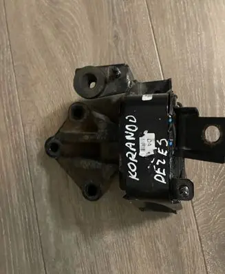 SsangYong Korando Gearbox mount OF3002275