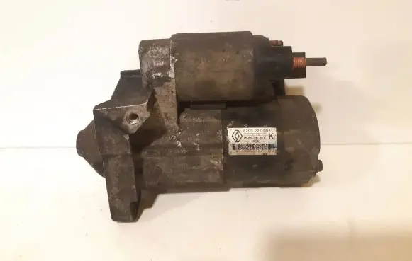 Renault Kangoo I Starter motor 8200227092 M000T91581