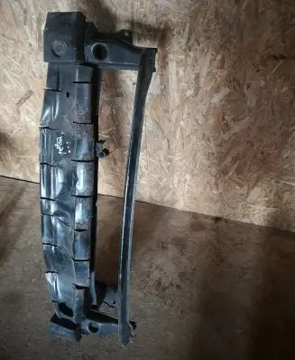 Volkswagen Jetta VI Front bumper cross member