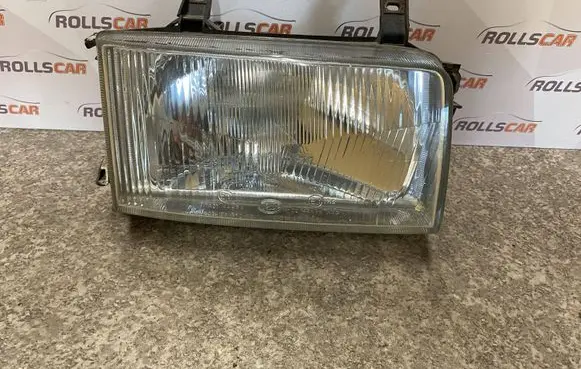 Volkswagen Transporter - Caravelle T4 Headlight/headlamp 0244438