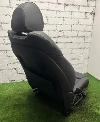 BMW X5 G05 Front driver seat 