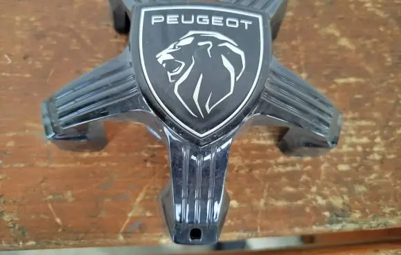 Peugeot 3008 II Original wheel cap 9836678580