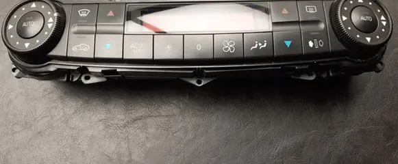 Mercedes-Benz E W211 Climate control unit 2118300185
