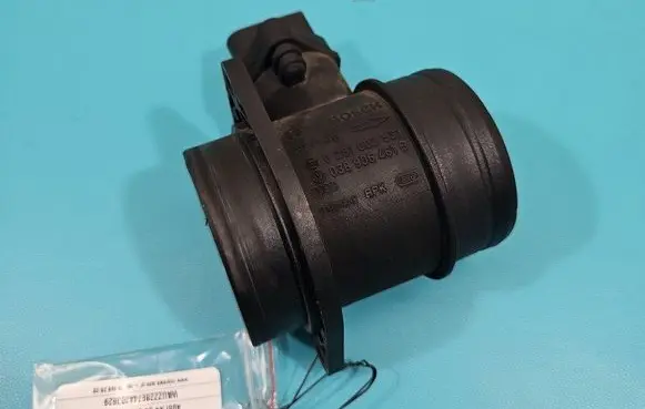 Audi A4 S4 B6 8E 8H Mass air flow meter 0281002531 IMPRK1504170