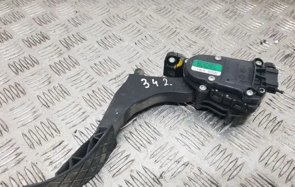 Skoda Fabia Mk1 (6Y) Accelerator throttle pedal 6Q1721503C