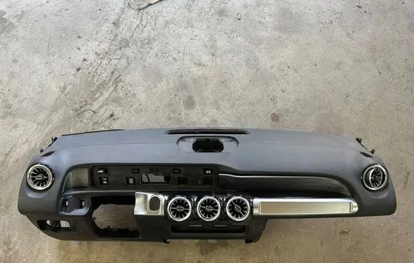 Mercedes-Benz EQB Dashboard A24768073009051 A2439603300