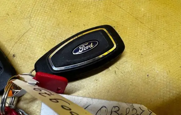 Ford Fiesta Ignition key/card J1BT15K601AA