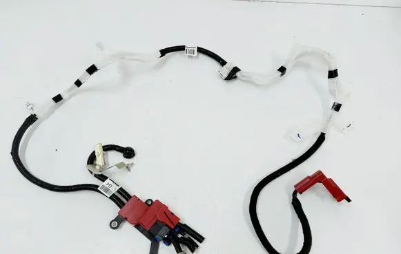 Nissan Qashqai J12 Positive cable (battery) 241106UM0A