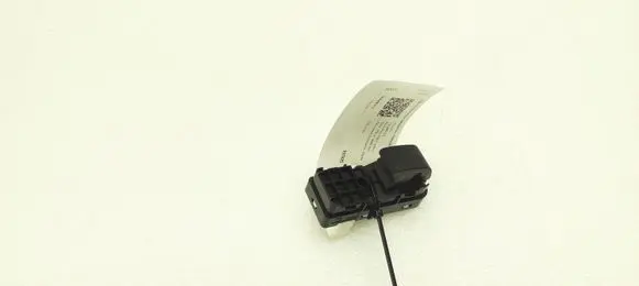 Mazda 3 II Electric window control switch BBM266370