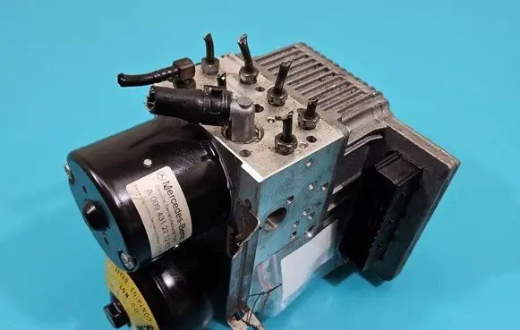 Mercedes-Benz E W211 ABS Pump 0986483003 IMPRK1447019