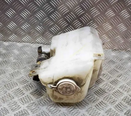 Mitsubishi L200 Windshield washer fluid reservoir/tank HLC37033 E13015007
