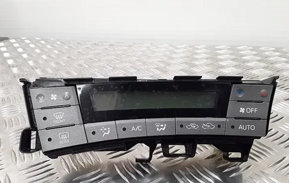 Toyota Prius (XW30) Climate control unit 75D725RH