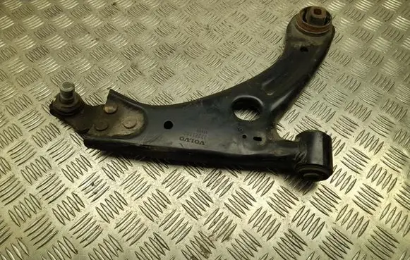 Volvo XC40 Front lower control arm/wishbone 32221282