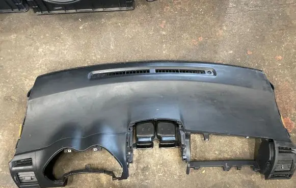 Toyota Auris 150 Dashboard 553024201001