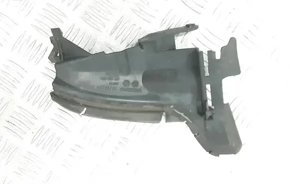 Volvo V70 Intercooler air guide/duct channel 30796389